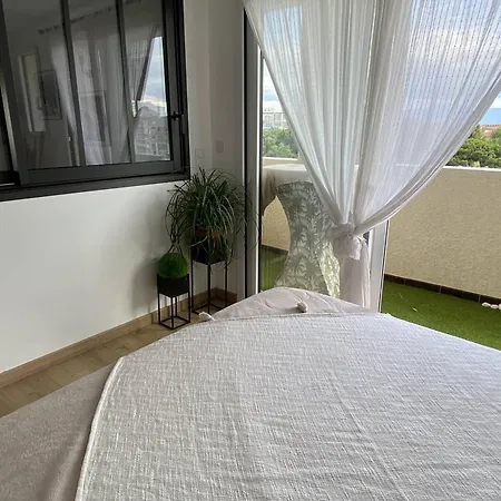Apartment Renove A Noumea, Port De Plaisance, Parking - Fr-1-696-109 *